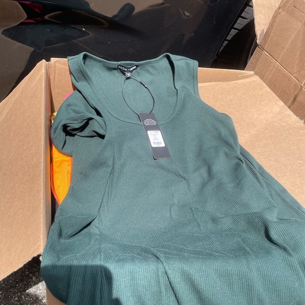 Dark Green Sleeveless Dress